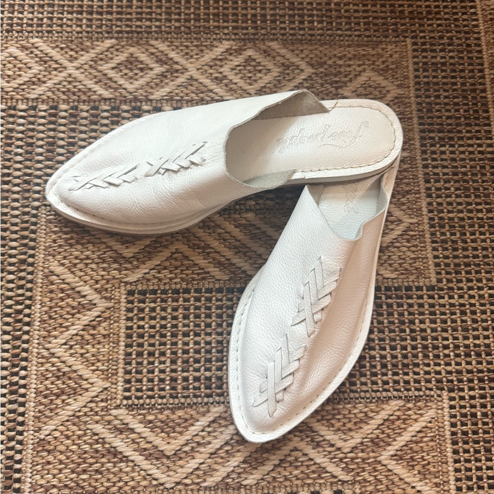 White Women's Leather Slip-On Mules